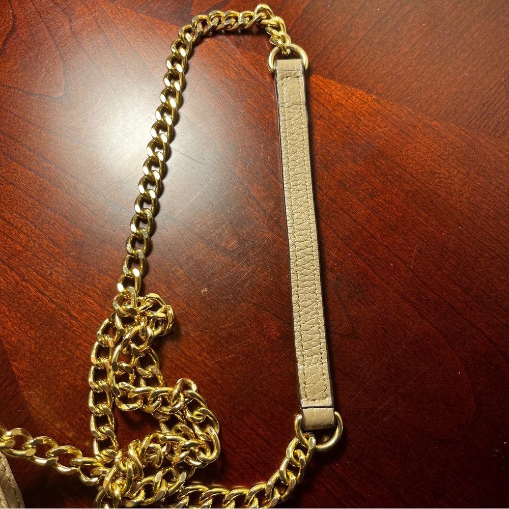 Michael Kors Tan & Gold Crossbody/Shoulder  Bag with Chain Strap - Picture 5 of 15